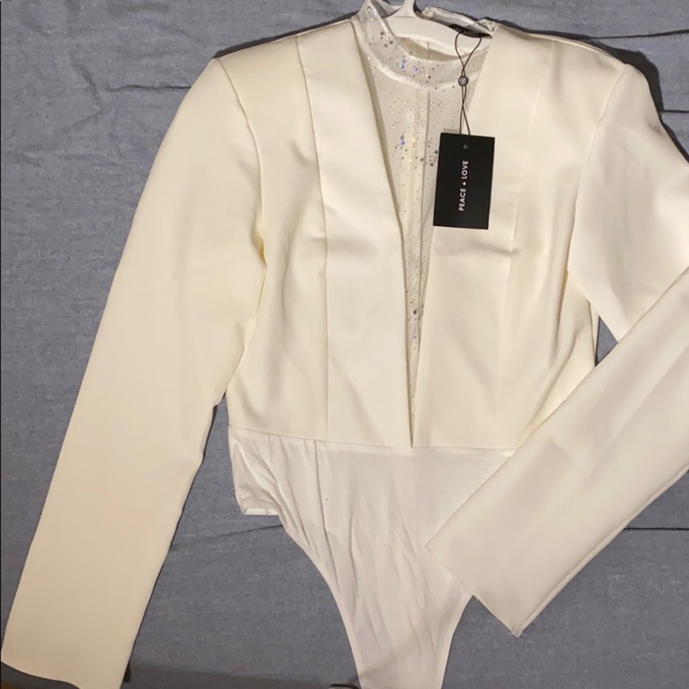 Missguided Peace + Love white bodysuit NWT Size 6